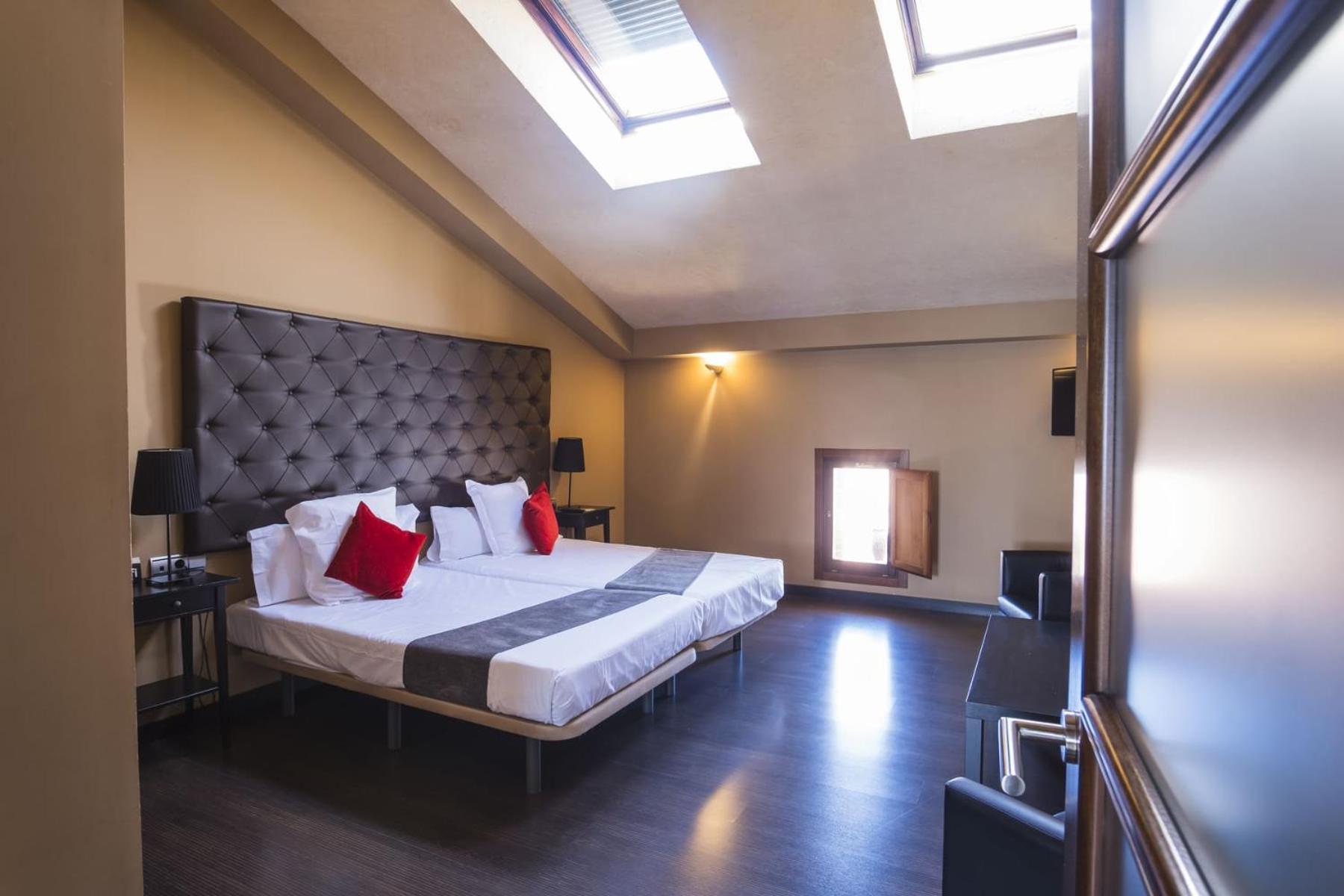 Hotel Alda Castillo De Olite Ngoại thất bức ảnh